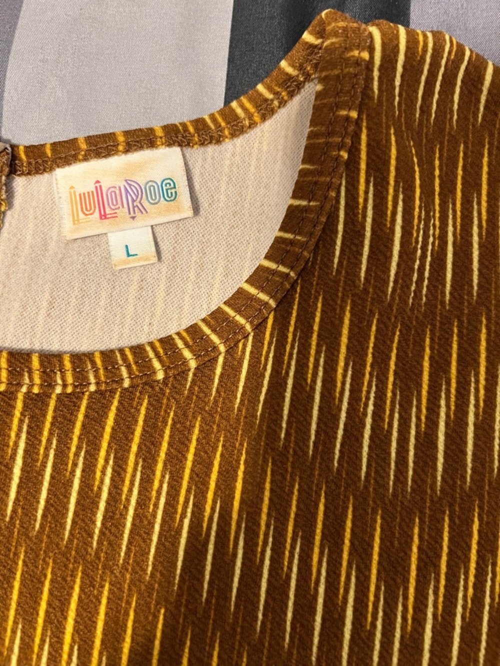 LuLaRoe Amelia Dress - Picture 2 of 3